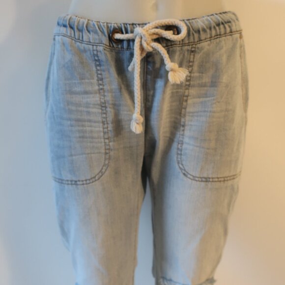 One Teaspoon Light Blue Distressed Jeans - Picture 4 of 11